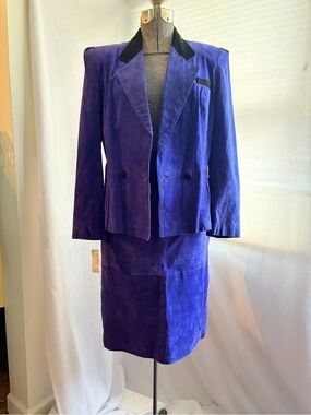Vtg 80s cobalt blue suede skirt set NOS
